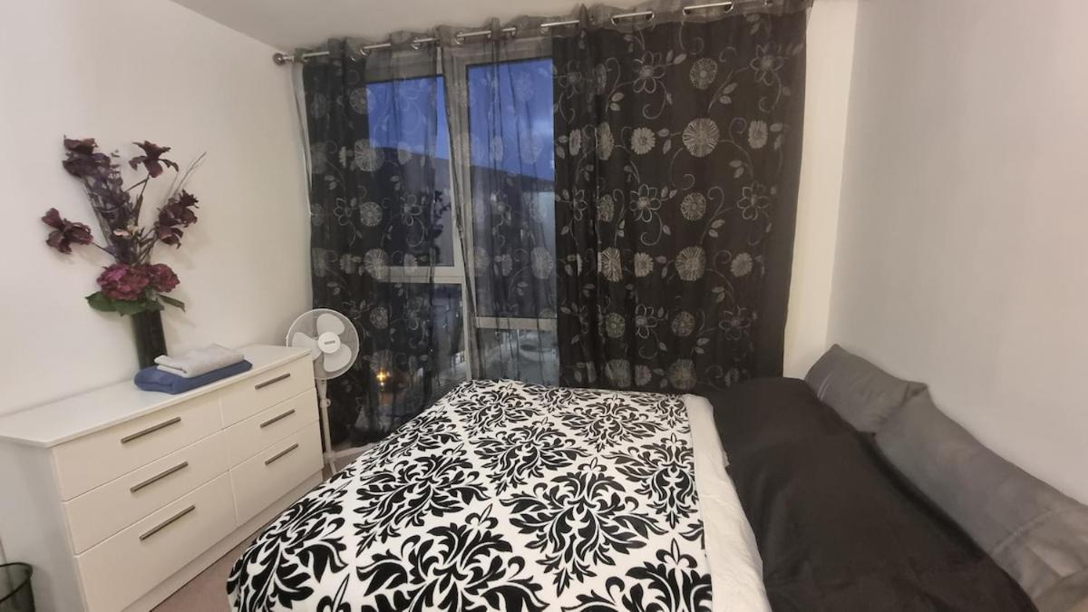 Appartement Stunning 2 Bedroom 2 Bathroom Flat With Panoramic View