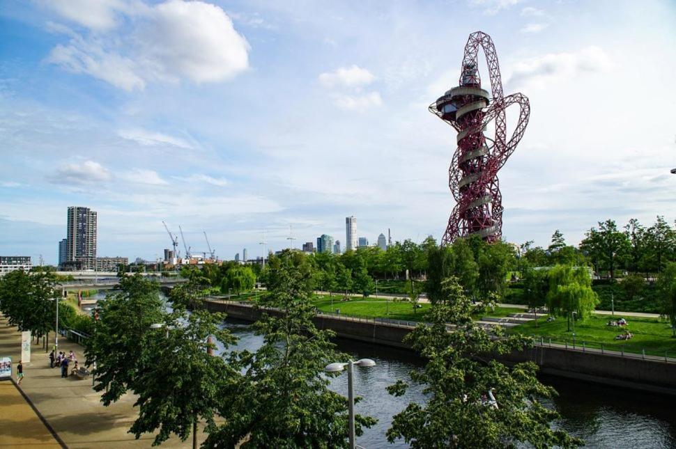 Appartement Stunning 2 Bedroom 2 Bathroom Flat With Panoramic View Londres